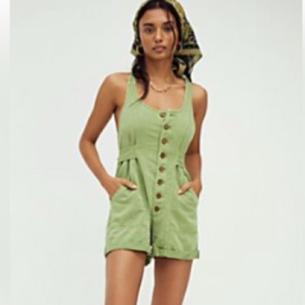 Free People Memphis Shortall Luna Moth Green Linen Romper Size Small